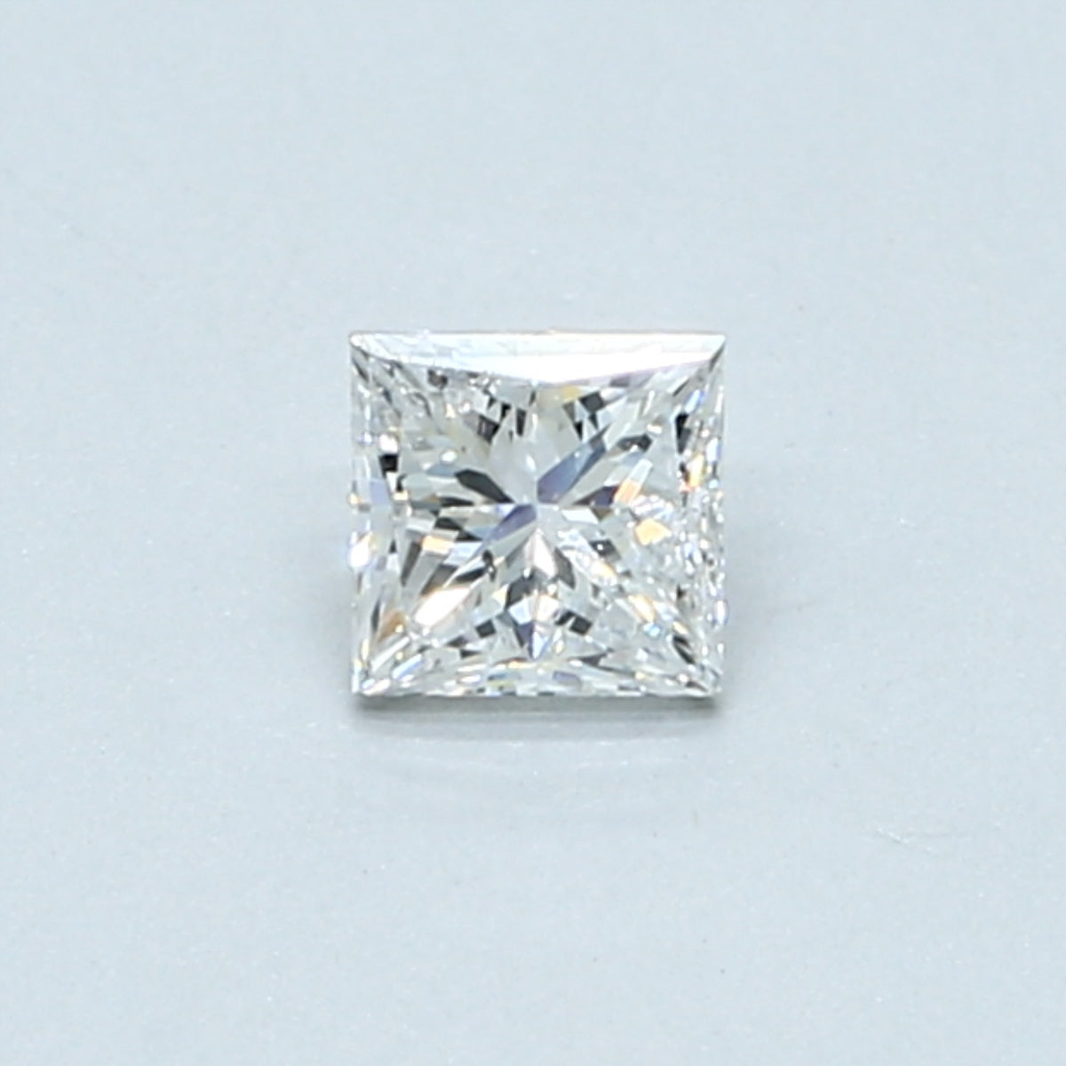 0.3 carat Princess diamond D  SI1