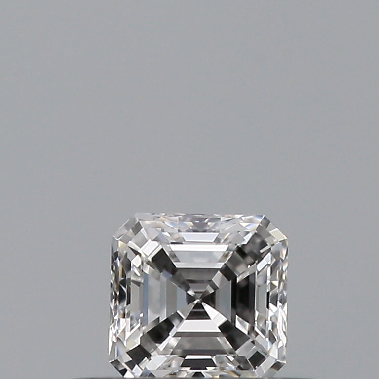 0.23 carat Emerald diamond E  VS1
