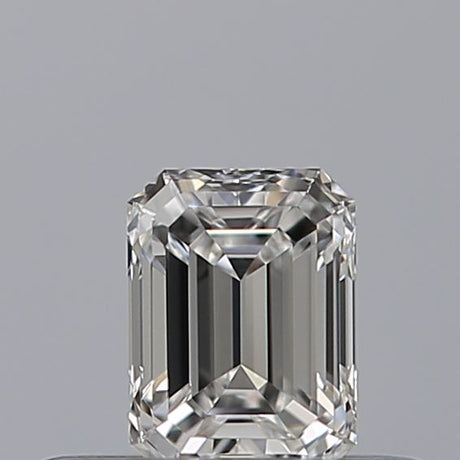 0.28 carat Emerald diamond E VVS2 