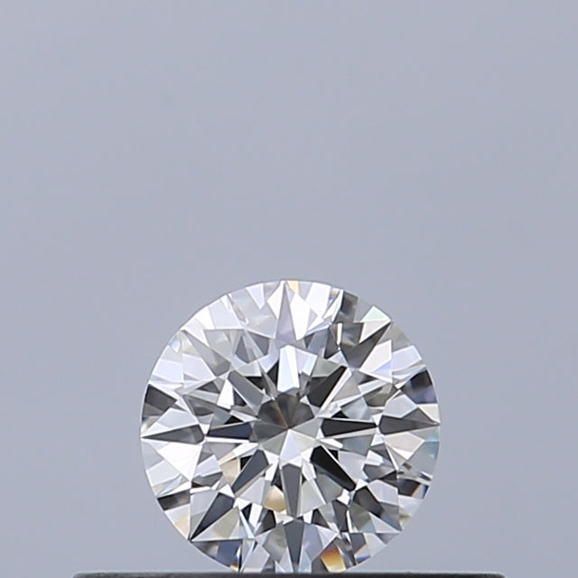 0.24 carat Round diamond E VVS2 Excellent