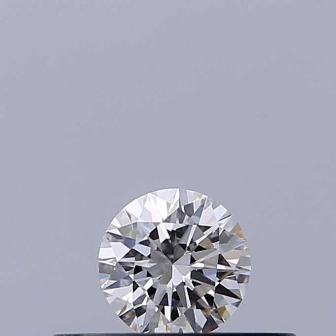 0.18 carat Round diamond F VVS2 Excellent