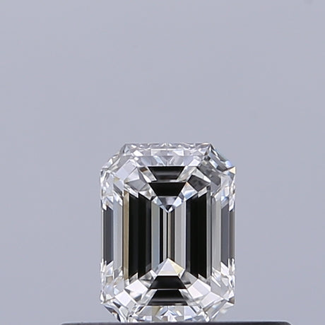 0.31 carat Emerald diamond E IF 