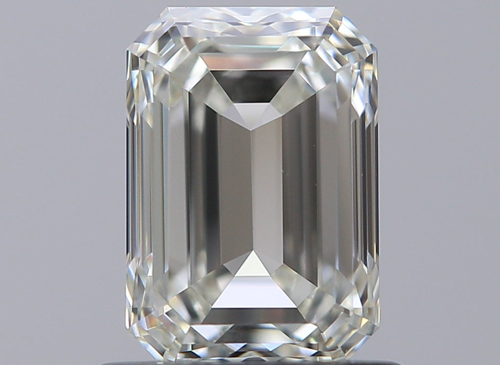 0.90 carat Emerald diamond J VVS2 