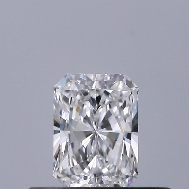 0.30 carat Radiant diamond D VVS1 