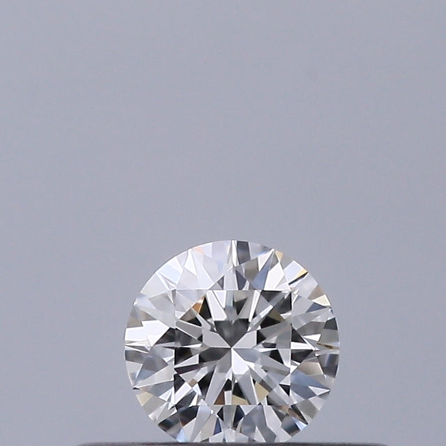 0.18 carat Round diamond E VVS1 Excellent