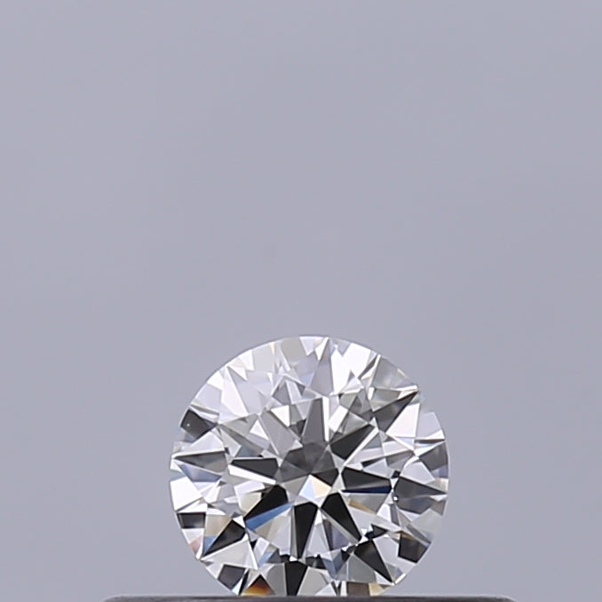 0.18 carat Round diamond F VVS2 Excellent