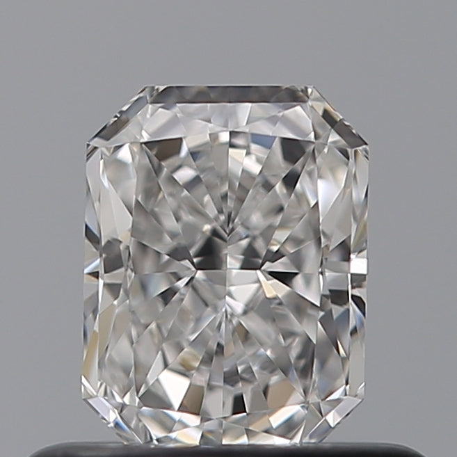 0.50 carat Radiant diamond E  VVS2