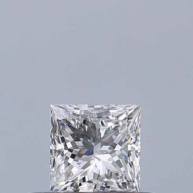 0.31 carat Princess diamond E VVS1 
