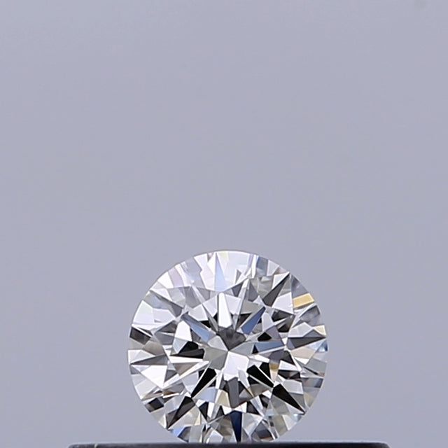 0.18 carat Round diamond F IF Excellent