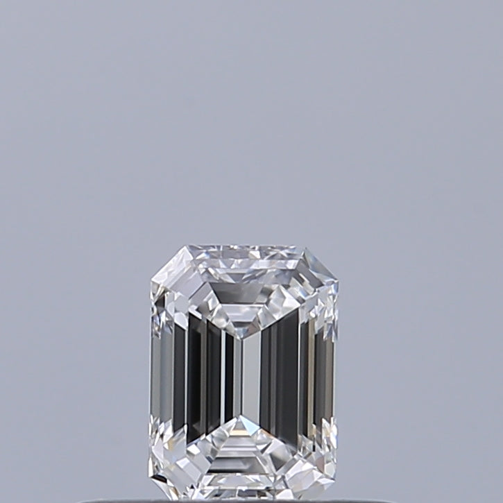 0.25 carat Emerald diamond D VVS1 