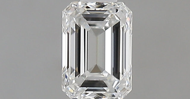 0.40 carat Emerald diamond E  VVS1 