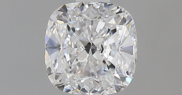 0.73 carat Cushion diamond E VVS2 