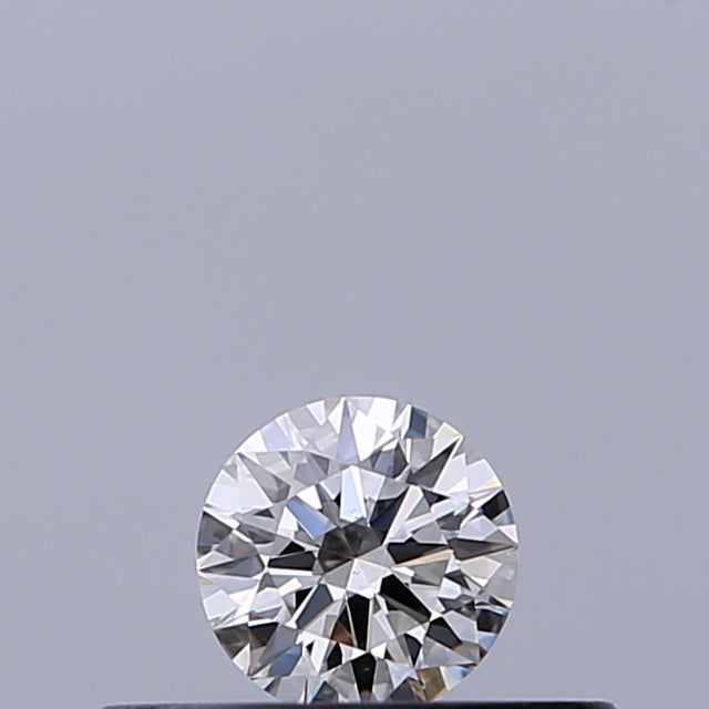 0.18 carat Round diamond F VS2 Excellent