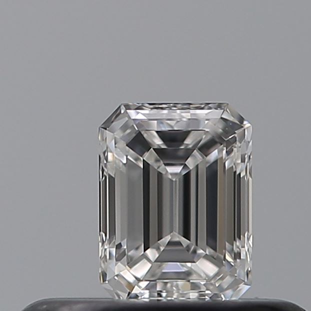 0.24 carat Emerald diamond D  VVS2