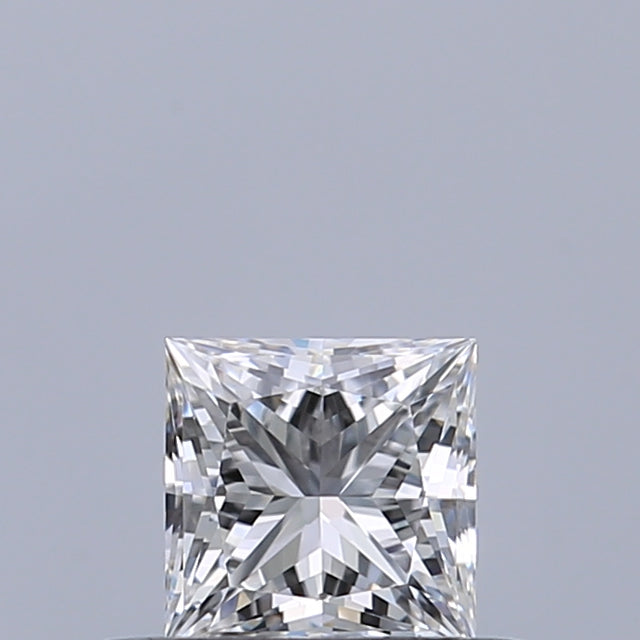 0.34 carat Princess diamond E VVS1 