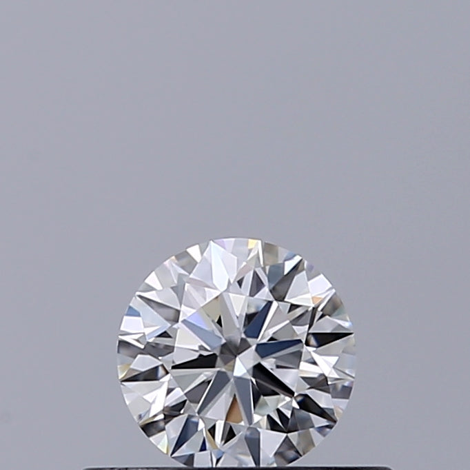 0.27 carat Round diamond F VVS1 Excellent