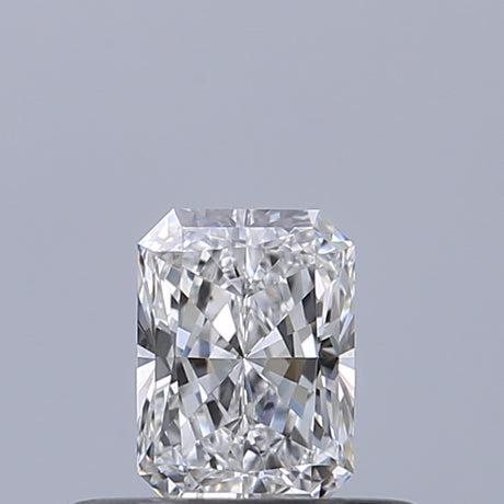 0.30 carat Radiant diamond D IF 