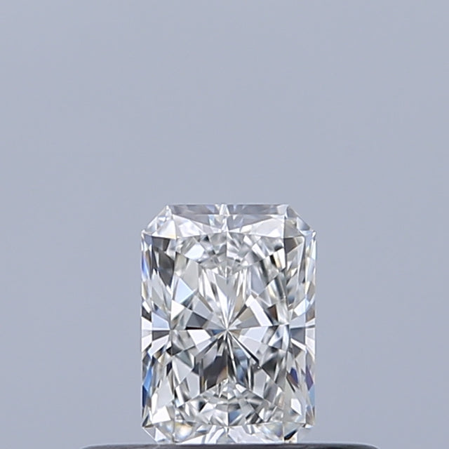 0.25 carat Radiant diamond G VS1 