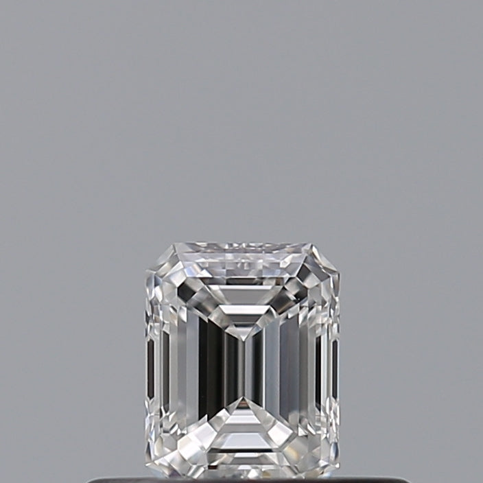 0.27 carat Emerald diamond E VVS1 