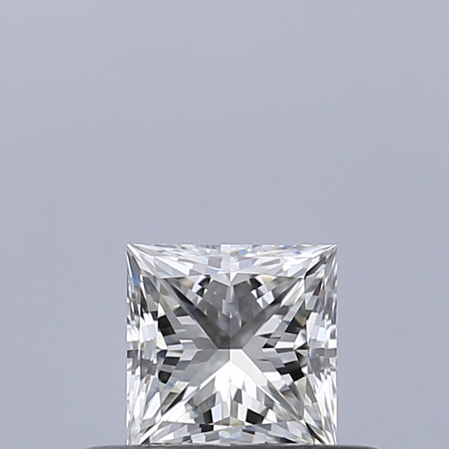 0.32 carat Princess diamond H VVS1 