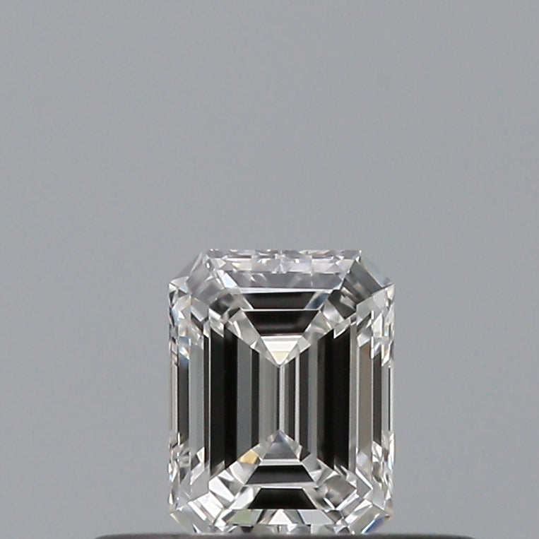0.23 carat Emerald diamond E  VVS1