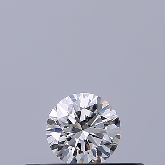 0.18 carat Round diamond F VVS2 Excellent