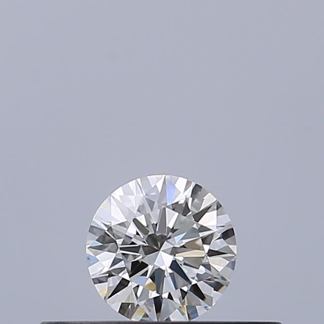 0.18 carat Round diamond G IF Excellent