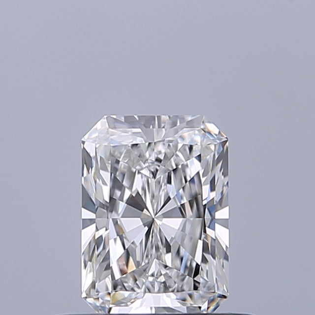 0.43 carat Radiant diamond E VVS1 