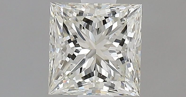 0.75 carat Princess diamond I VVS1 Excellent