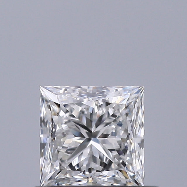 0.50 carat Princess diamond E VS2 