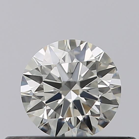 0.27 carat Round diamond F  VVS2 Excellent