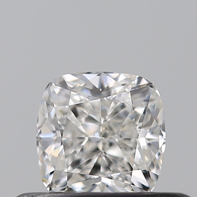 0.41 carat Cushion diamond F  VVS2