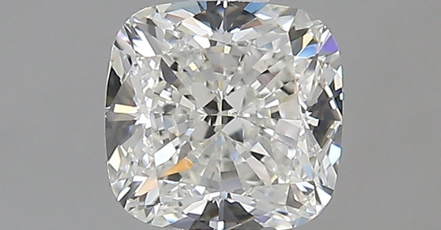 0.90 carat Cushion diamond H VS2 