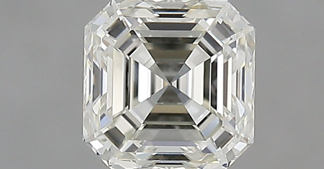 0.74 carat Emerald diamond K IF 