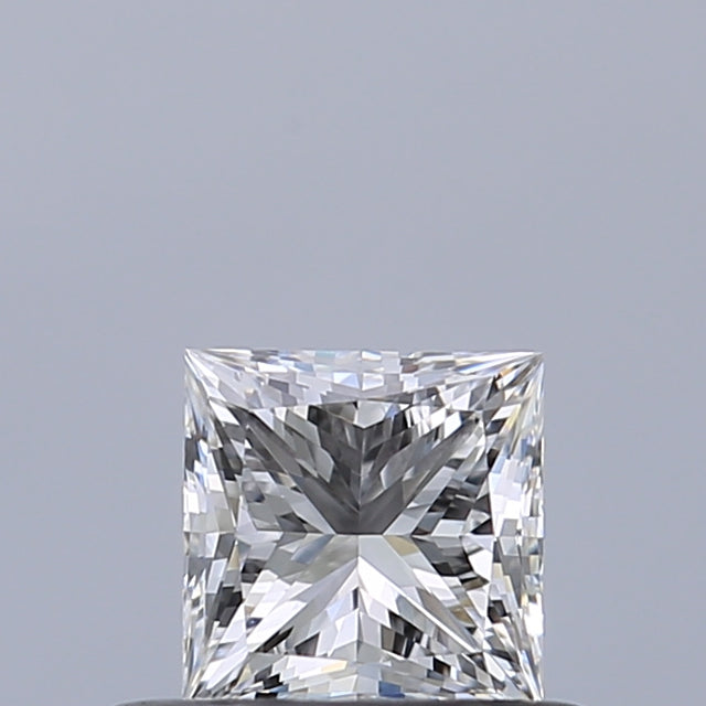 0.42 carat Princess diamond E VVS2 