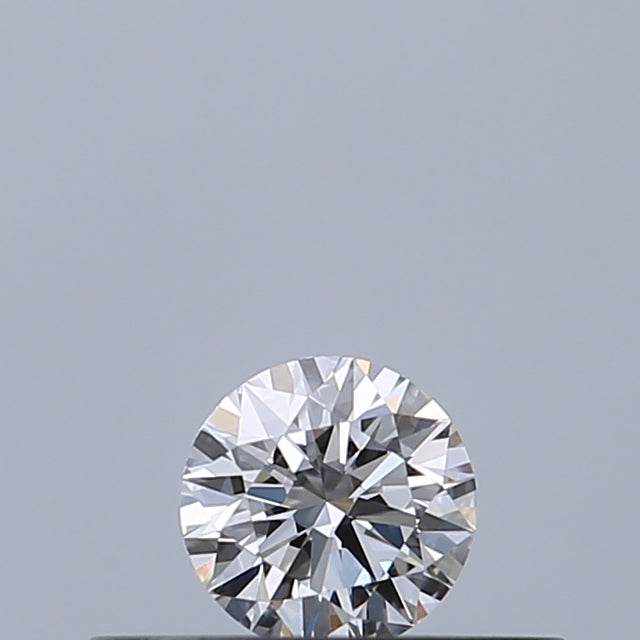 0.18 carat Round diamond D VVS2 Excellent