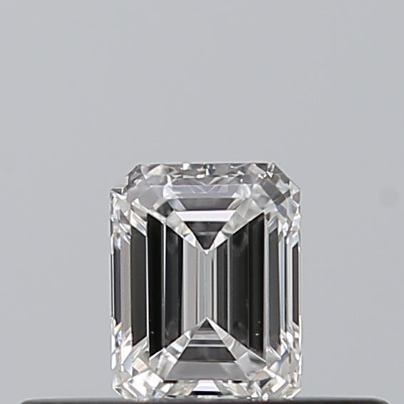0.23 carat Emerald diamond E  VS2