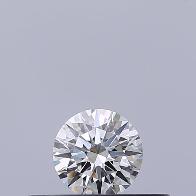 0.18 carat Round diamond E VVS2 Excellent