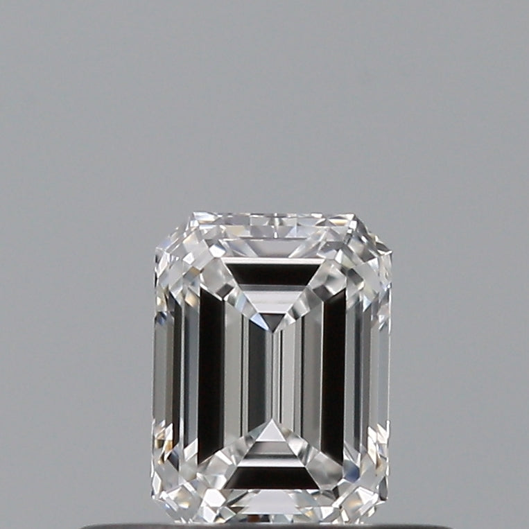 0.33 carat Emerald diamond E  VS1