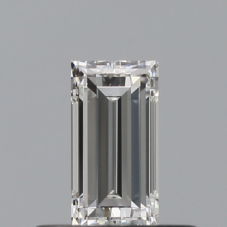 0.34 carat Baguette diamond E  VVS1