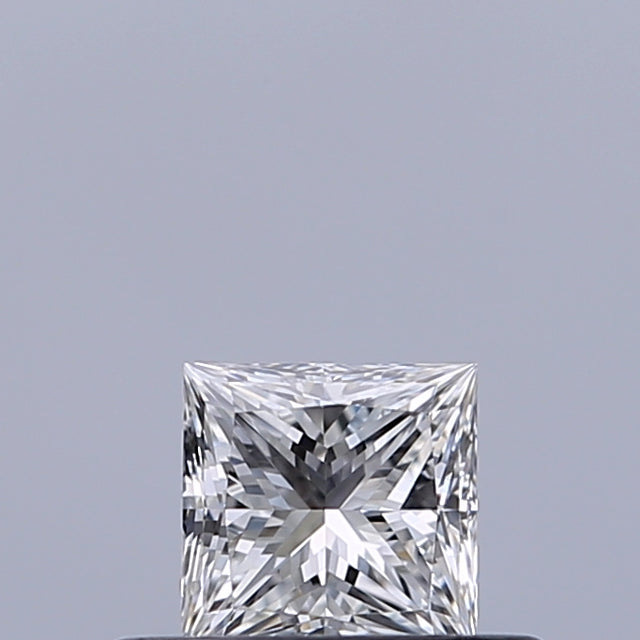 0.30 carat Princess diamond E VVS1 