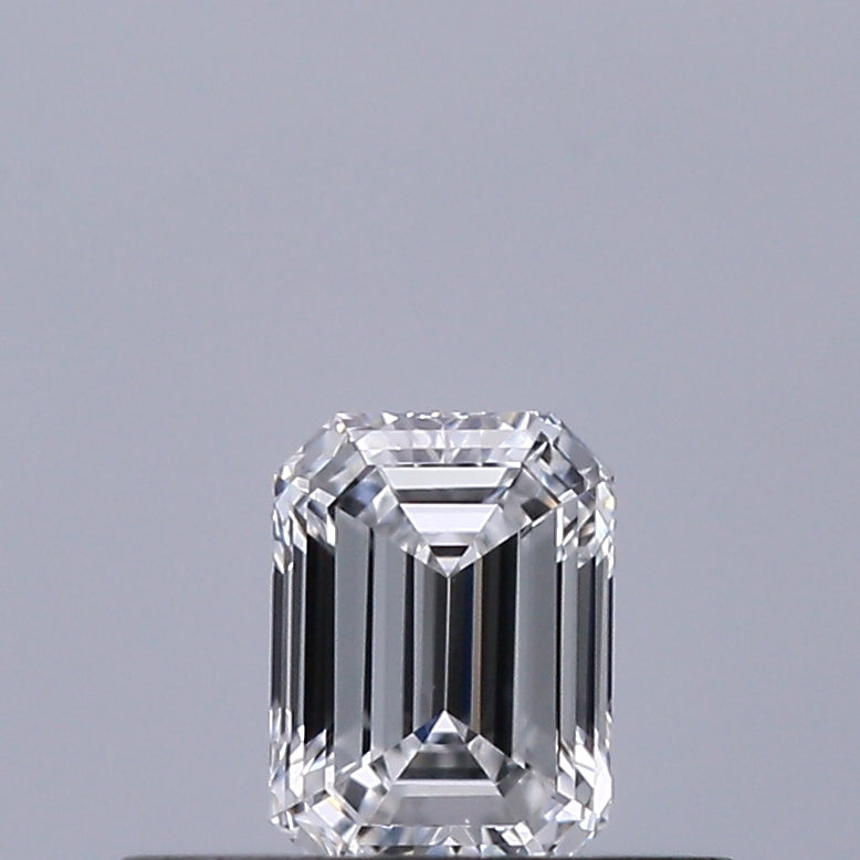 0.24 carat Emerald diamond D VS2 