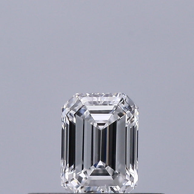 0.24 carat Emerald diamond D VS2 