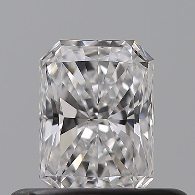 0.41 carat Radiant diamond D  VVS1