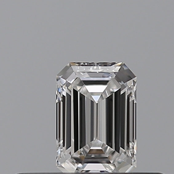 0.26 carat Emerald diamond E  VVS2