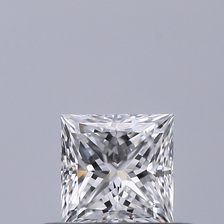 0.34 carat Princess diamond D VVS2 