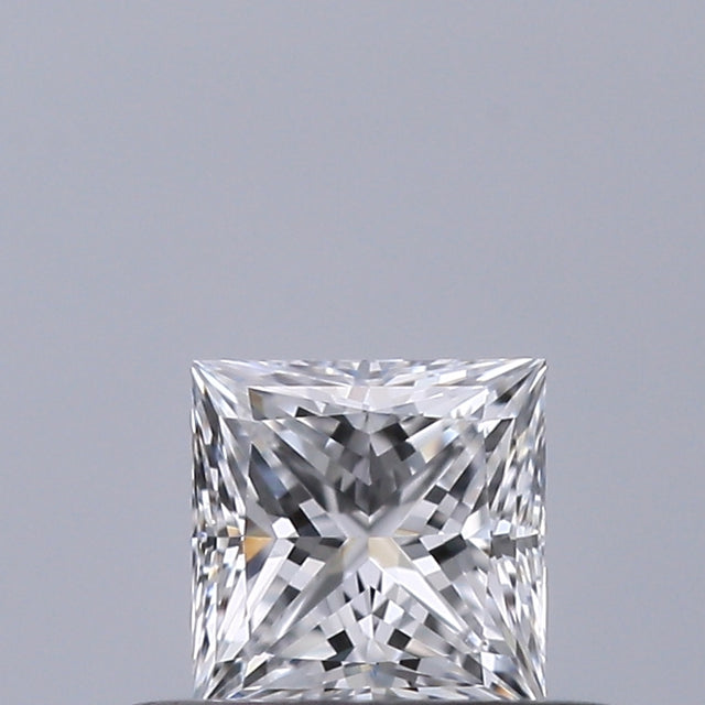 0.34 carat Princess diamond D VVS2 
