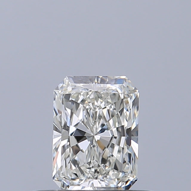 0.40 carat Radiant diamond G IF 