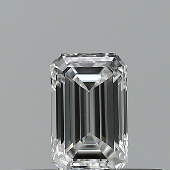 0.23 carat Emerald diamond E VVS2 