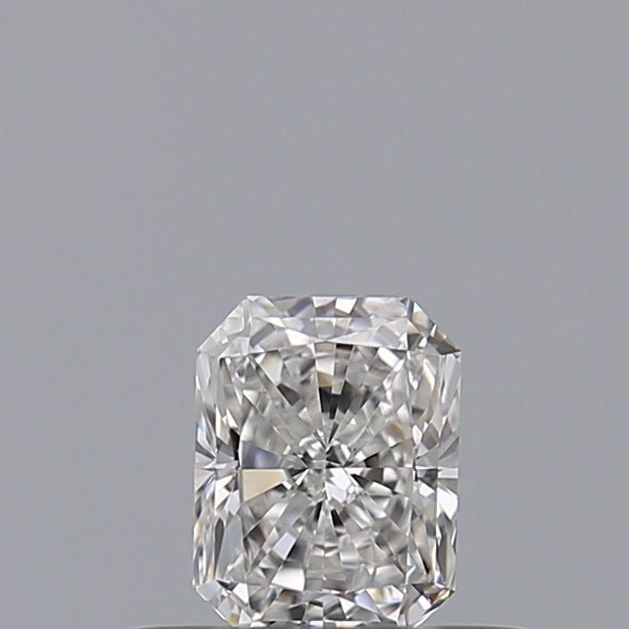 0.30 carat Radiant diamond E  VVS1